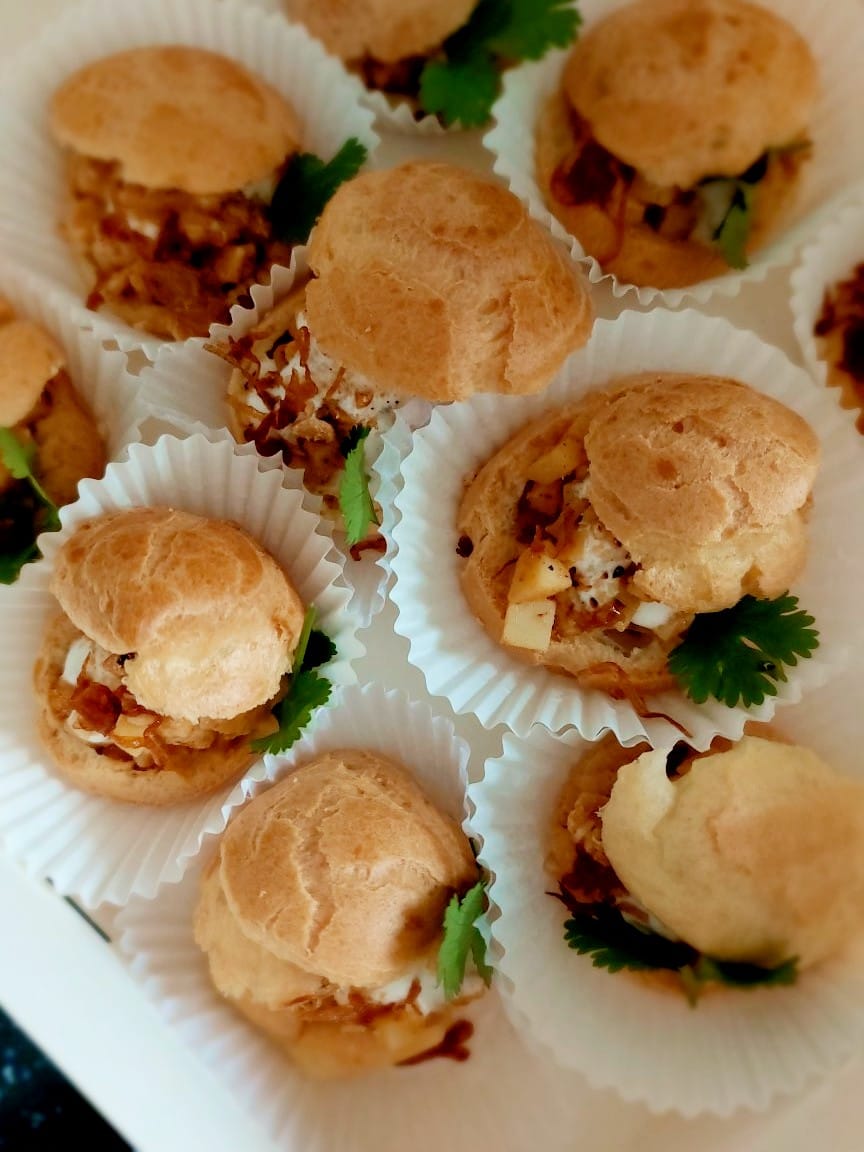 Choux Massaman